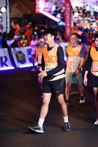 BIB: 24549
                            <button type="button" onclick="openModal(23054586)" class="btn btn-primary btn-sm float-right btn-popup" data-toggle="modal" data-target=".modal-high-quality">
                        <i class="fas fa-shopping-cart"></i> Add to Cart
                    </button>
                                            <button type="button" onclick="isThisMe(23054586, true)" class="btn btn-success btn-sm float-right btn-popup btn-isme hidden" data-toggle="tooltip" data-placement="bottom" title="นี่คือรูปของคุณใช่ไหม คลิกที่นี่เพื่อเอาเข้าอัลบั้ม">
                        <i class="fas fa-plus"></i> Add to album
                    </button>
                    <button type="button" onclick="isThisMe(23054586, false)" class="btn btn-warning btn-sm float-right btn-popup btn-isnotme hidden">
                        <i class="fas fa-ban"></i> Remove from album
                    </button>